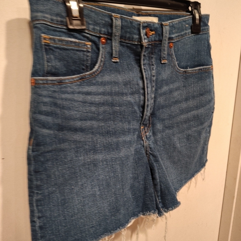 Madewell High Rise Blue Denim Shorts Sz 26 Raw Hem Travel Vacation Summer Casual - Picture 3 of 7